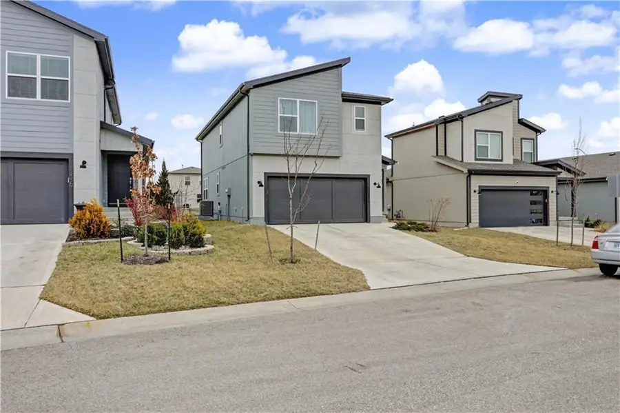 13333 W 180th Street, Overland Park, KS 66013 - #2