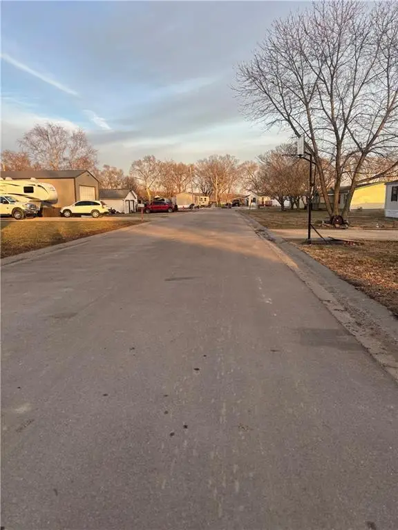 908 Harland Court, Perry, KS 66073 - #3