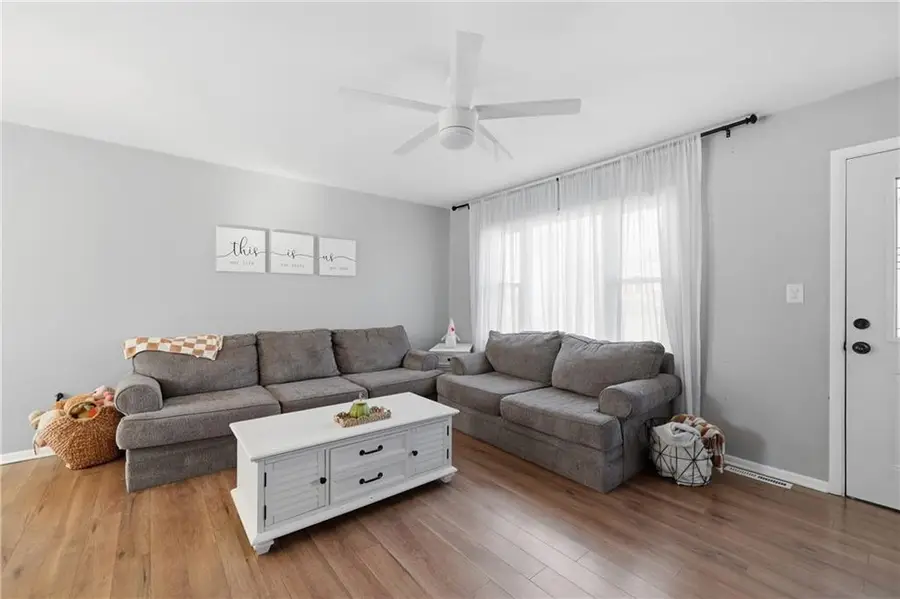 3302 N Delaware Street, Independence, MO 64050 - #2