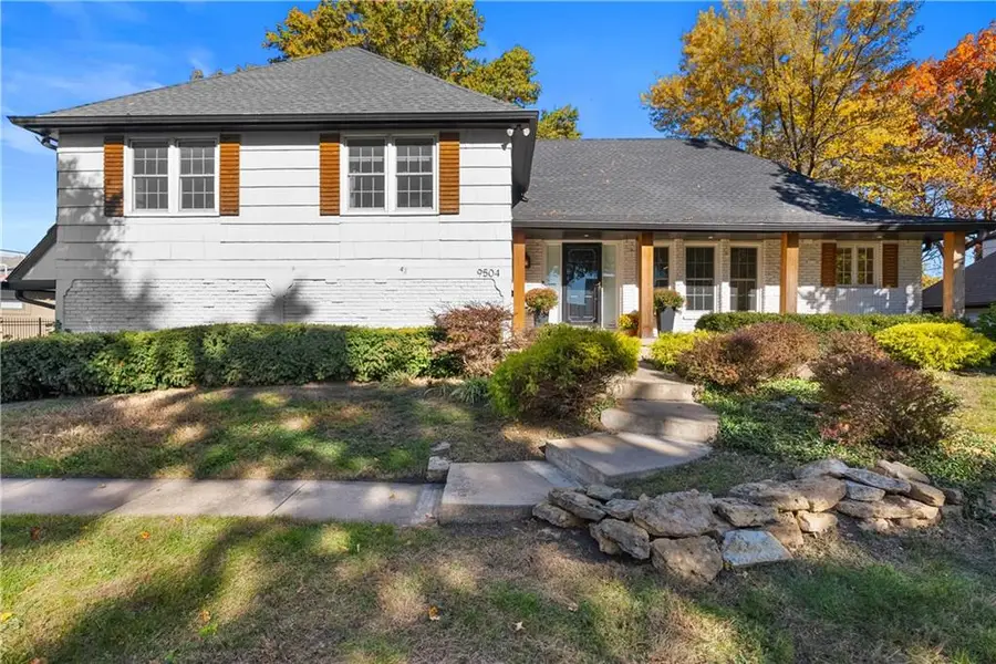 9504 W 106th Street, Overland Park, KS 66212 - #2
