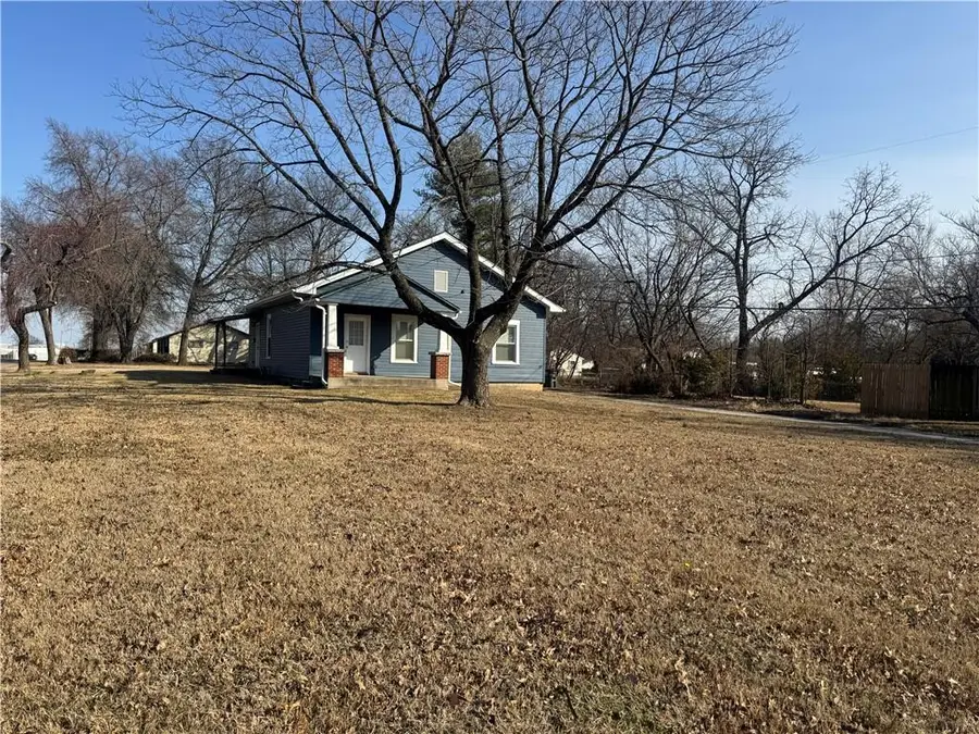 502 E Jefferson Street, Pittsburg, KS 66762 - #3