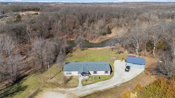 1799 Jackson Road, Ottawa, KS 66067