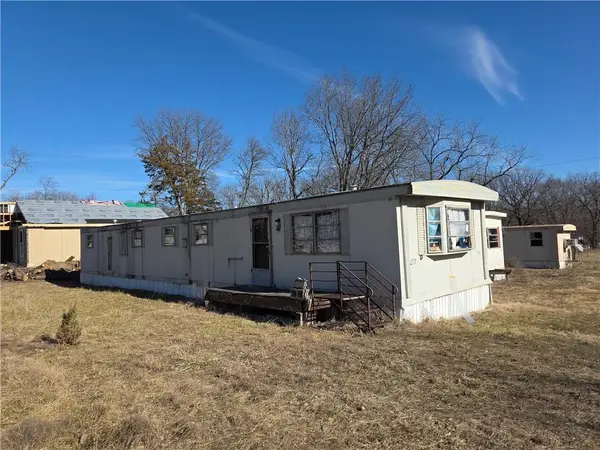 131 S 8th Street, Quenemo, KS 66528