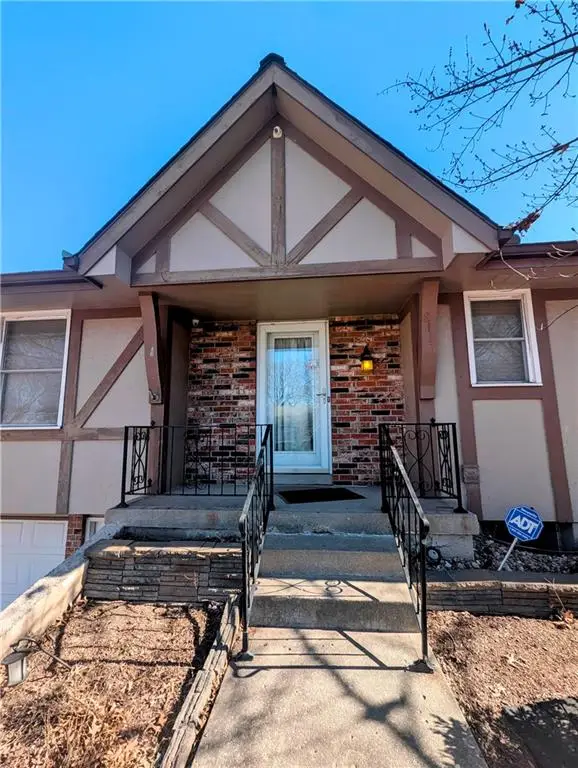 8113 N Serene Avenue, Kansas City, MO 64152 - #3