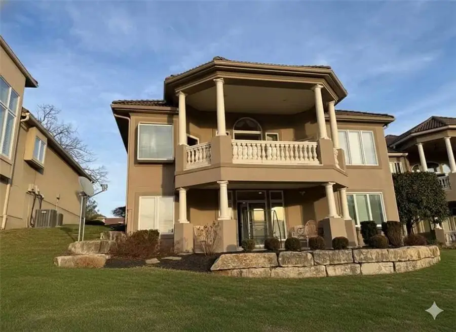 4602 NE Dick Howser Circle, Lees Summit, MO 64064 - #2