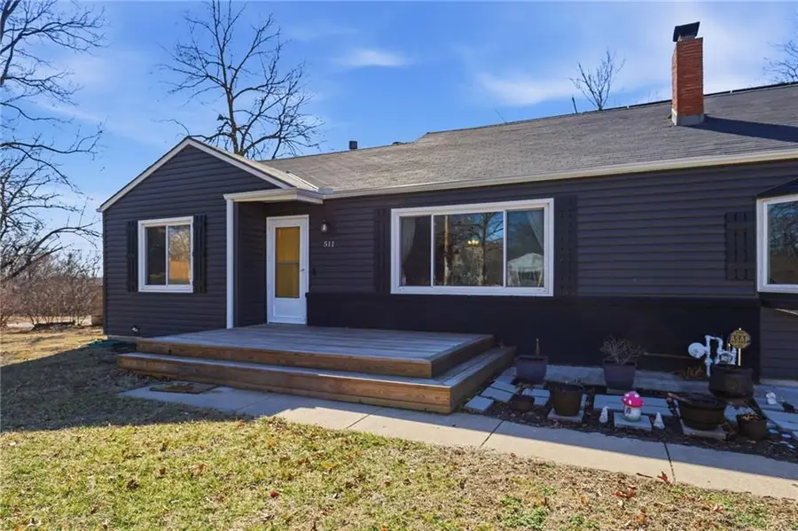 511 E 92nd Street, Kansas City, MO 64131 - #2