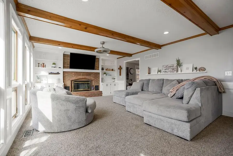 15142 Oakmont Street, Overland Park, KS 66221 - #3