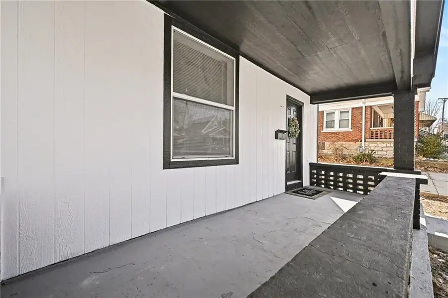 49 S Coy Street, Kansas City, KS 66101 - #3