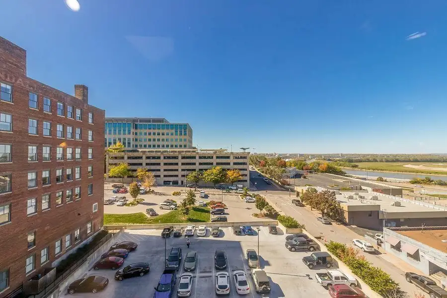 700 Broadway Street #401, Kansas City, MO 64105 - #2