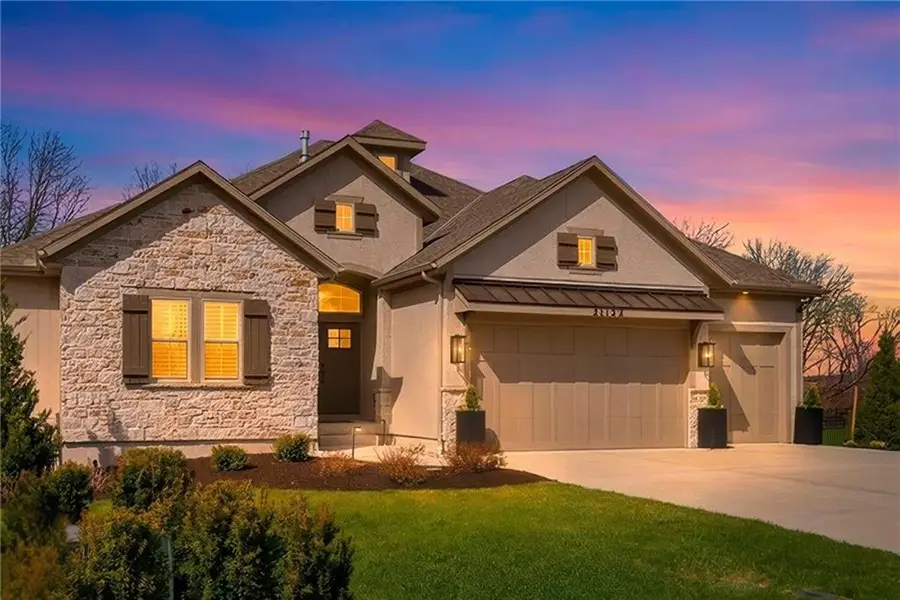 21122 W 189th Court, Spring Hill, KS 66083 - #2