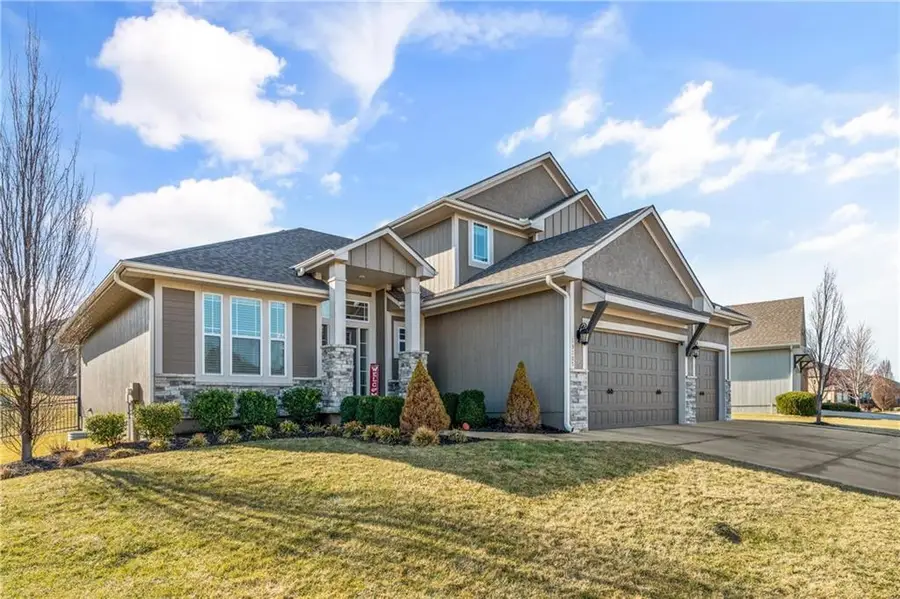 13105 W 171st Street, Overland Park, KS 66221 - #2