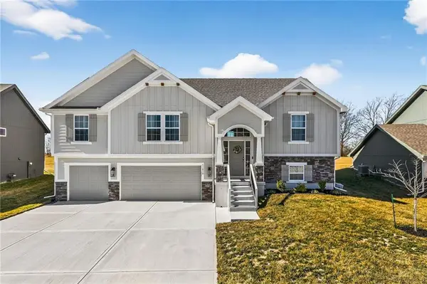 11810 N Bellaire Avenue, Kansas City, MO 64156