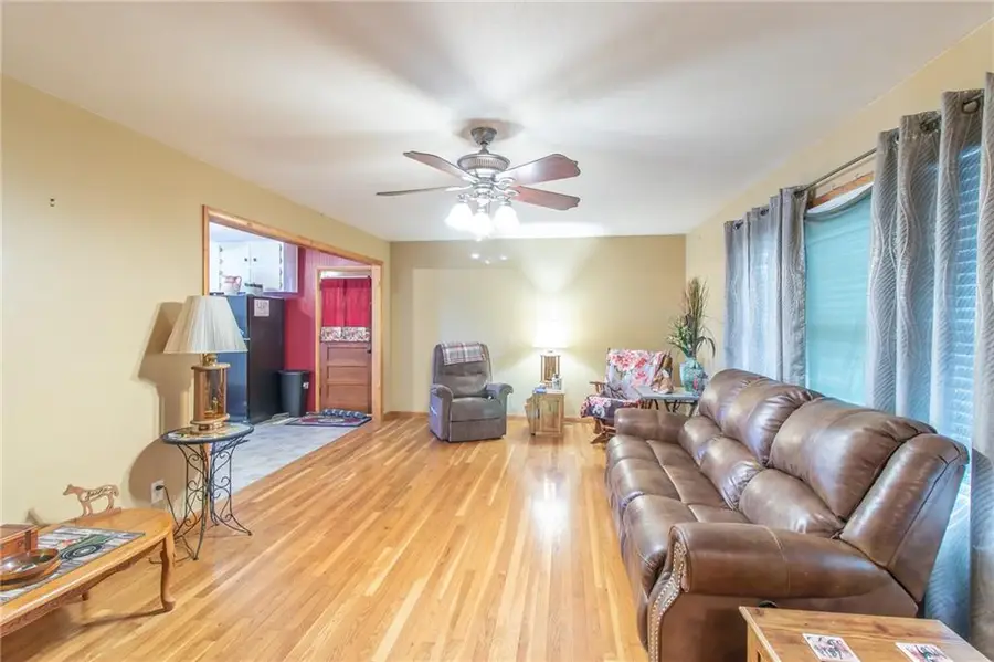 508 W 19th Street, Higginsville, MO 64037 - #2