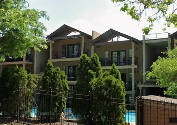 4727 Jarboe Street #93, Kansas City, MO 64112