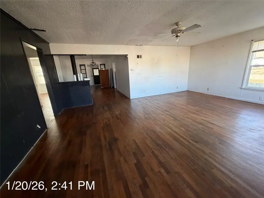 1735 Irving Street, Independence, KS 67301 - #2