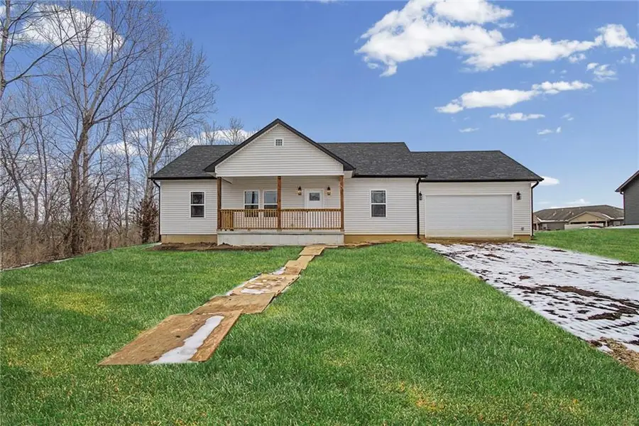 1415 N Thornton Lane, Richmond, MO 64085 - #2