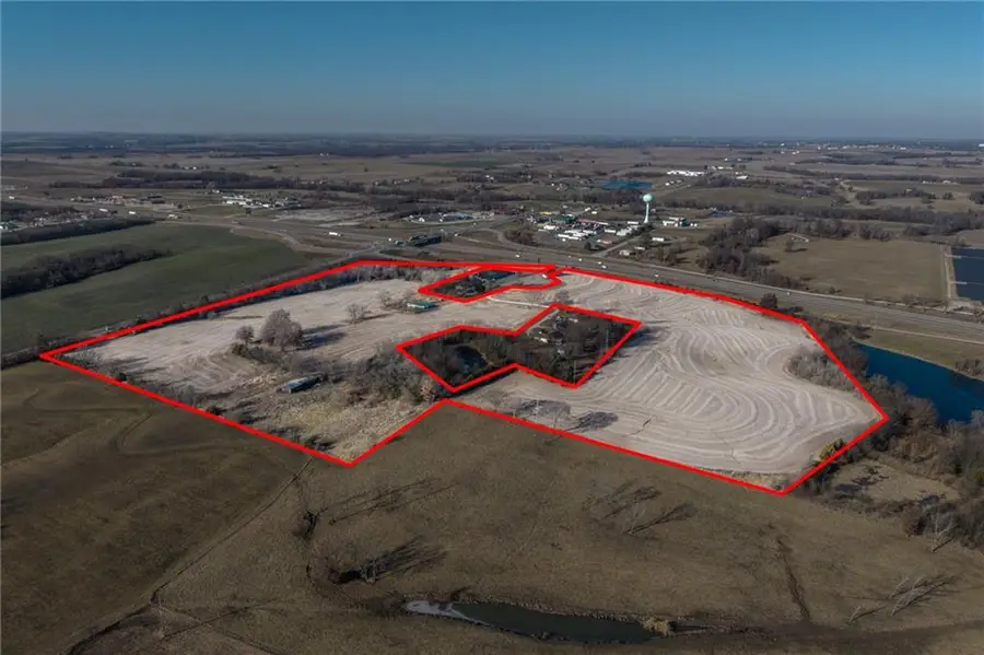 6399 Oakview Lane, Higginsville, MO 64037 - #2