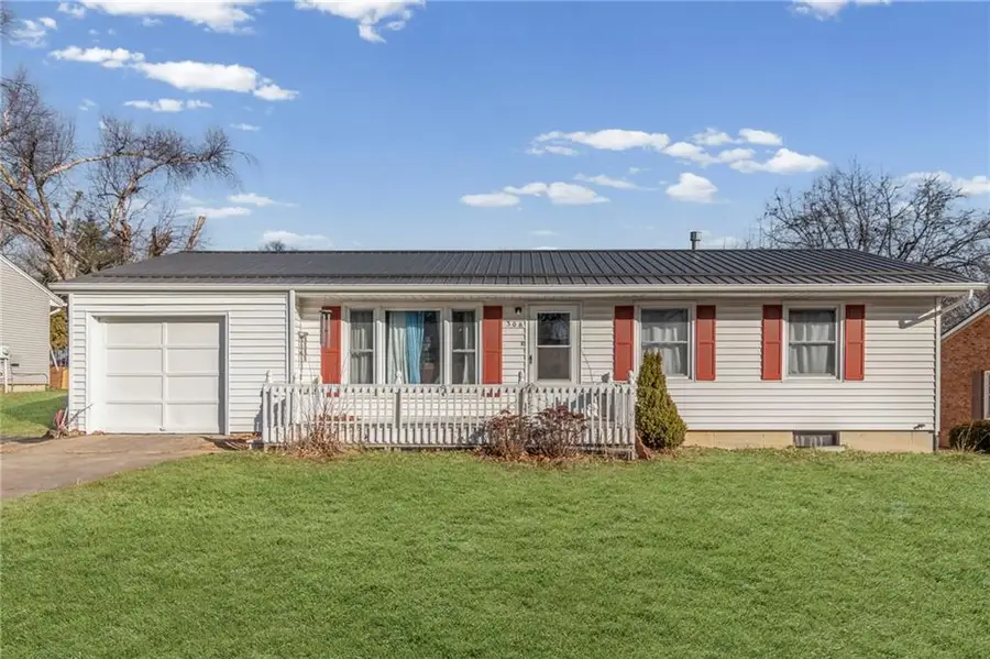 308 W 9th Street, Carrollton, MO 64633 - #2