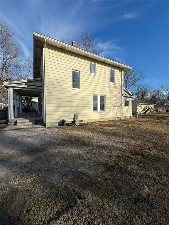 524 W Elm Street, Columbus, KS 66725 - #2