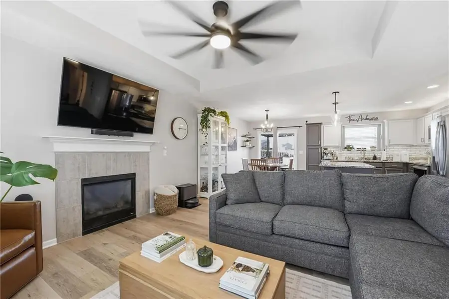 702 Emily Avenue, Belton, MO 64012 - #2