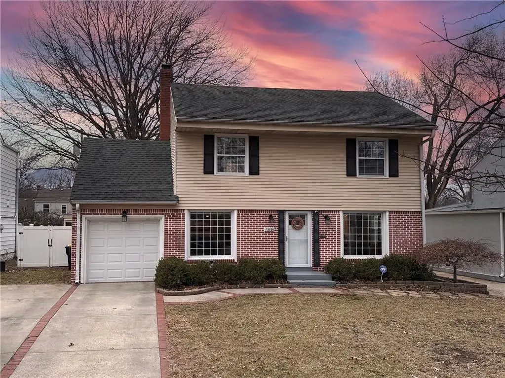 7308 Campbell Street, Kansas City, MO 64131 - #1