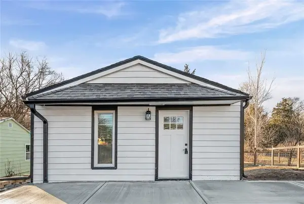 1128 Quincy Street, Leavenworth, KS 66048