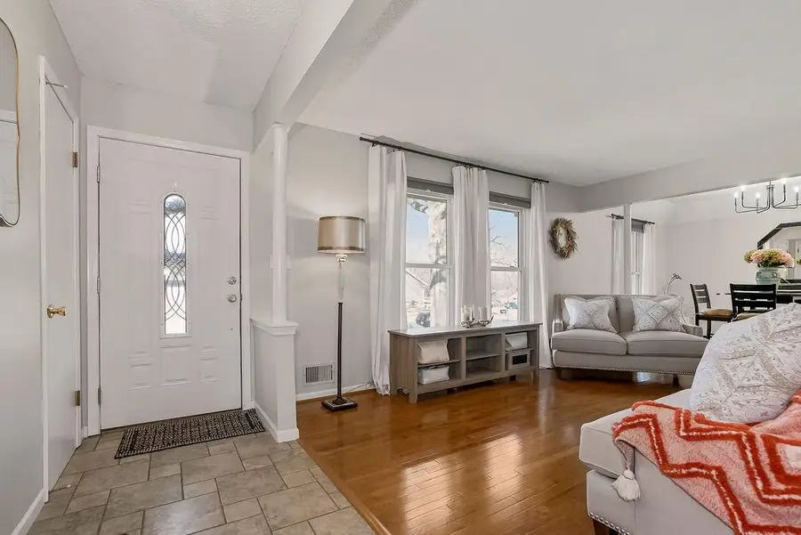 6201 Hallet Street, Shawnee, KS 66216 - #2