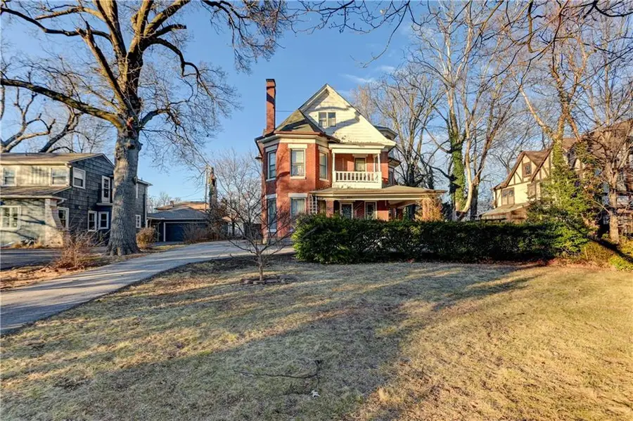 2024 Washington Boulevard, Kansas City, KS 66102 - #2