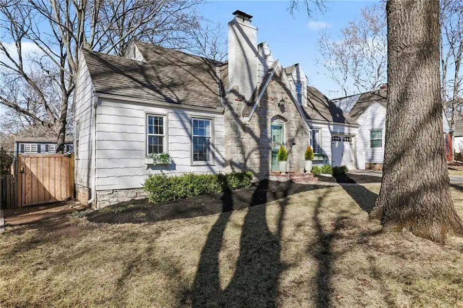 5306 Fairway Road, Fairway, KS 66205 - #2