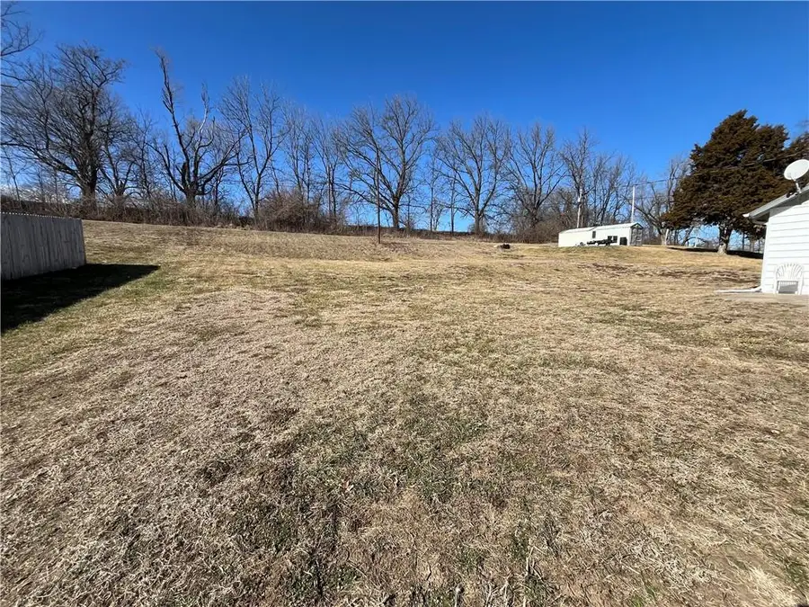 5518 Karrasch Street, Saint Joseph, MO 64505 - #3