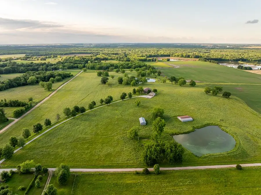 662 W 6th Street, Schell City, MO 64783 - #3