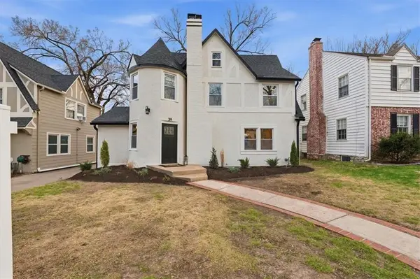 39 W 70th Terrace, Kansas City, MO 64113