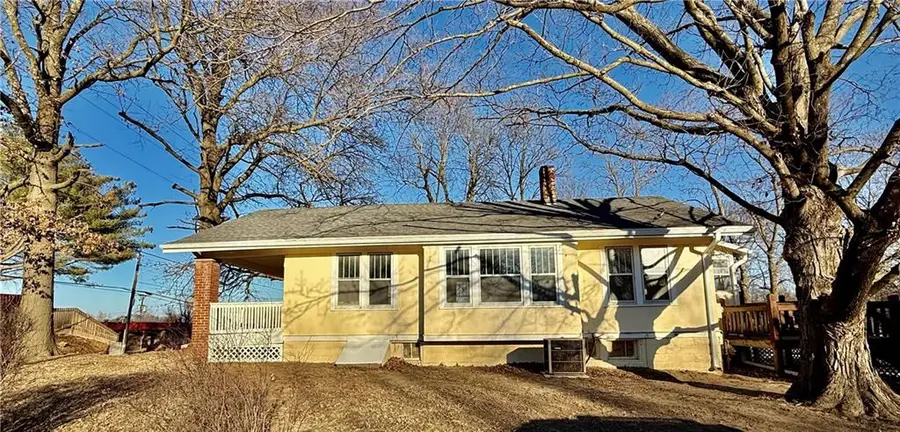 507 W Main Street, Richmond, MO 64085 - #3