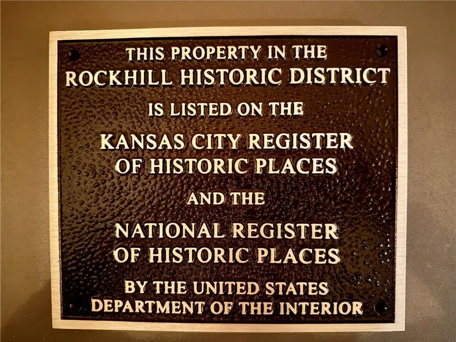 4525 Kenwood Avenue, Kansas City, MO 64110 - #2