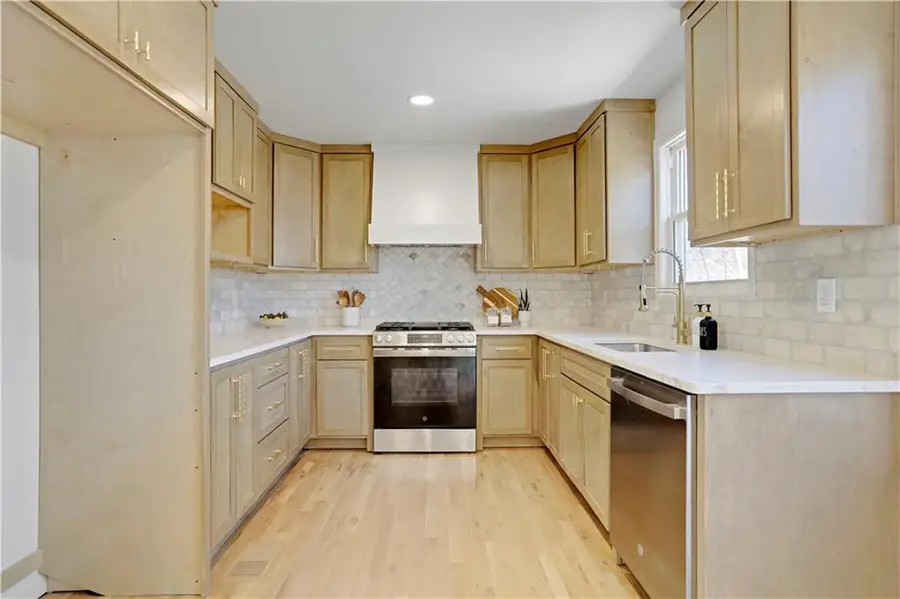 5833 Woodward Street, Mission, KS 66202 - #3