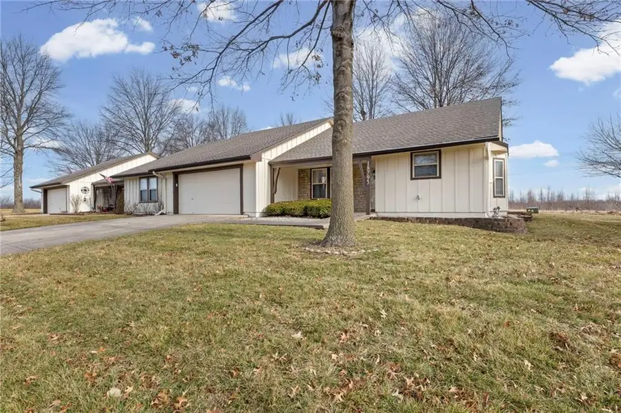 18795 Sunrise Drive, Belton, MO 64012 - #3