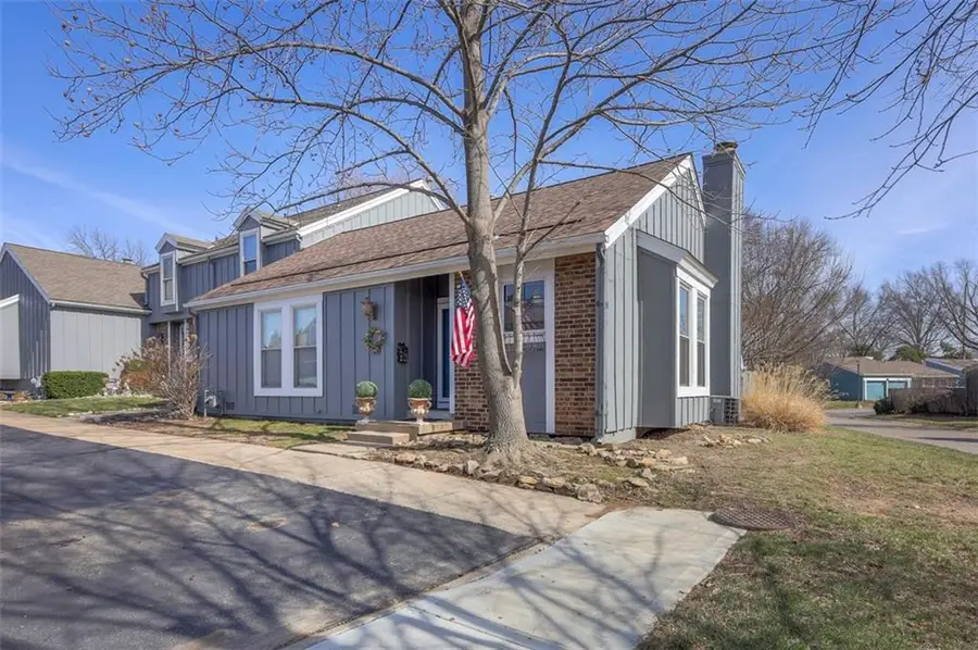 12100 W 82 Terrace, Lenexa, KS 66215 - #3