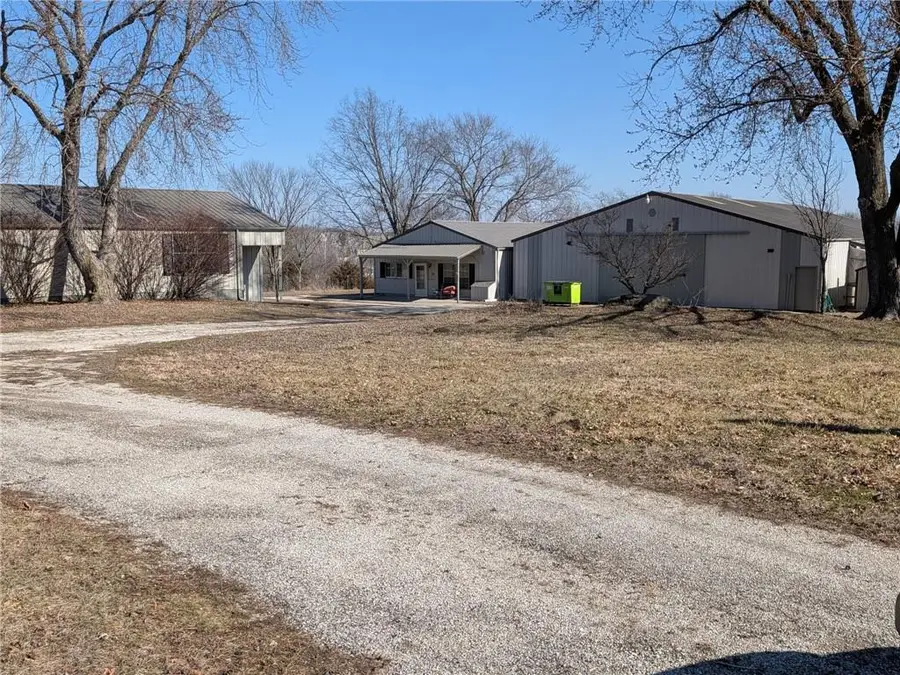 21503 S State Route Y Highway, Belton, MO 64012 - #2