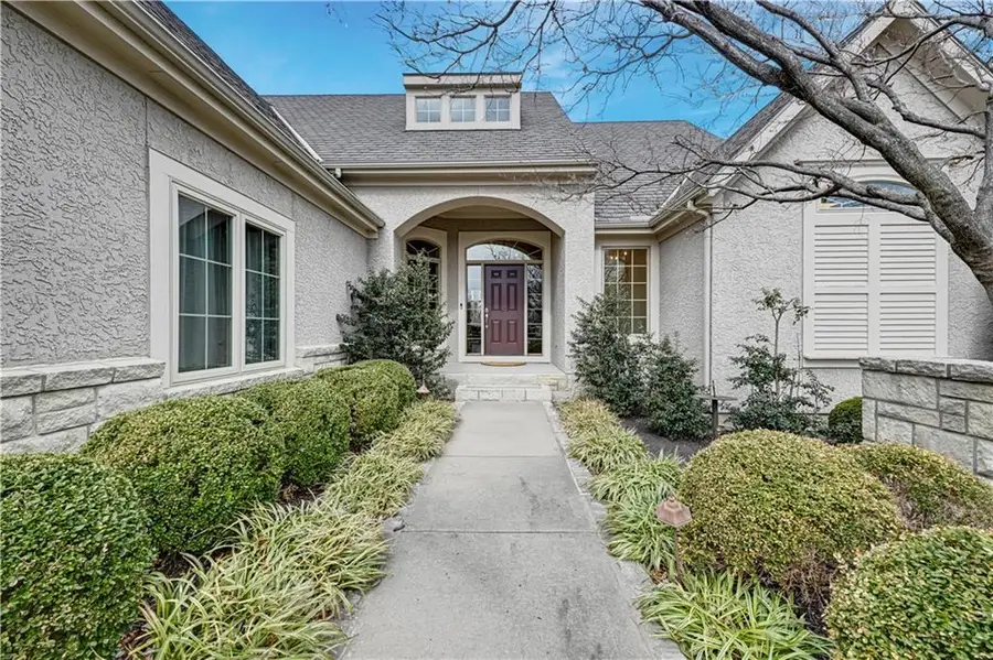 740 Suffolk Lane, Loch Lloyd, MO 64012 - #2