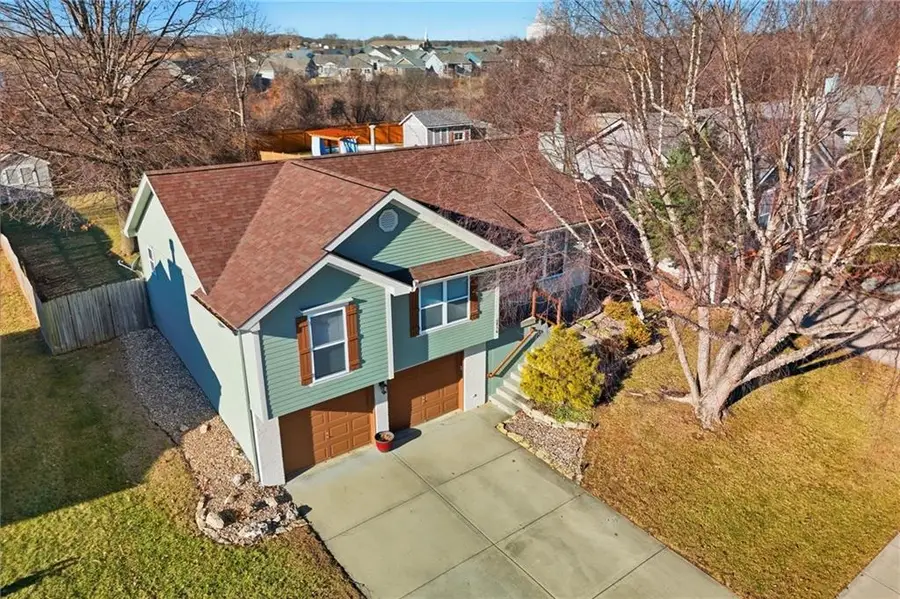 6816 N Corrington Avenue, Kansas City, MO 64119 - #2