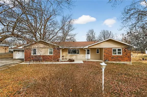 416 Country Drive, Lawson, MO 64062