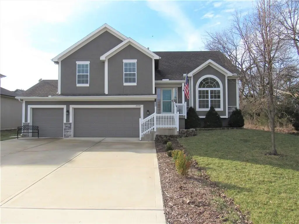 19715 W 197th Court, Spring Hill, KS 66083 - #1