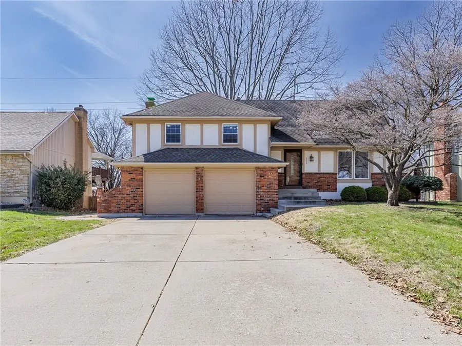 714 Murray Road, Lees Summit, MO 64081 - #2