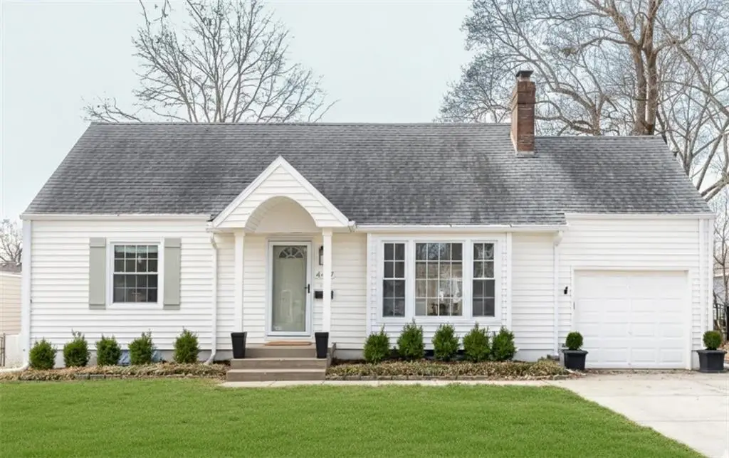 4407 W 69th Terrace, Prairie Village, KS 66208 - #1