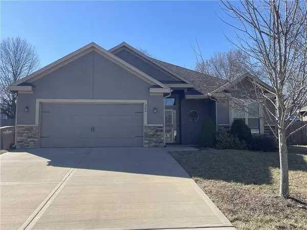 305 E Olive Street, Raymore, MO 64083