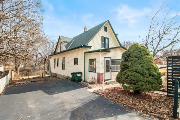 735 S Hawthorne Avenue, Independence, MO 64053