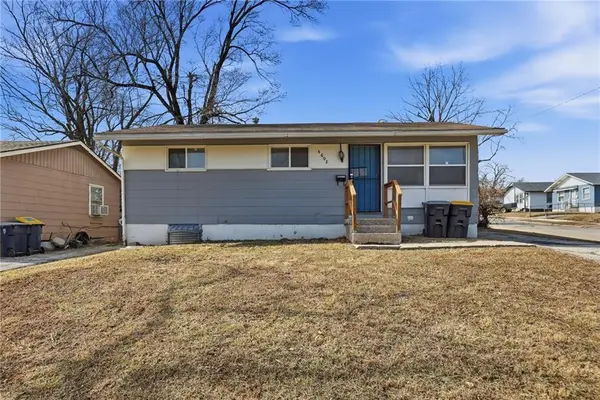 4602 Lister Ave Avenue, Kansas City, MO 64130