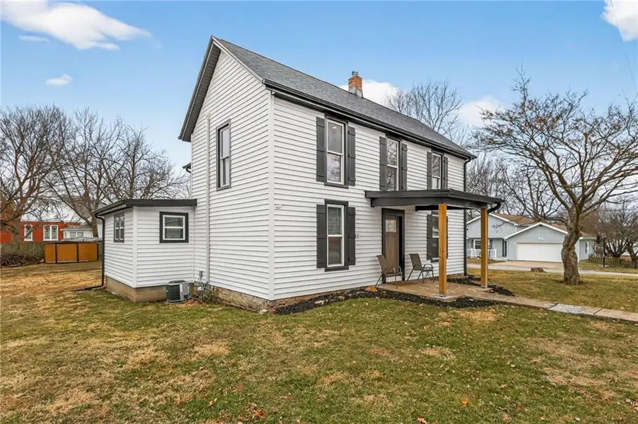 207 2nd Street, Camden Point, MO 64018 - #3