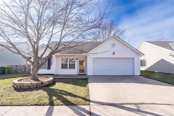 350 N Cottonwood Street, Gardner, KS 66030