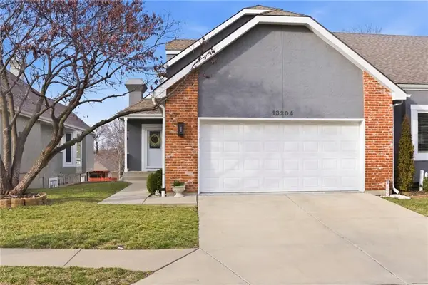 13204 W 85th Court, Lenexa, KS 66215